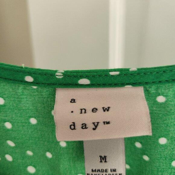 Light Cute Comfy Dress - Picture 4 of 5